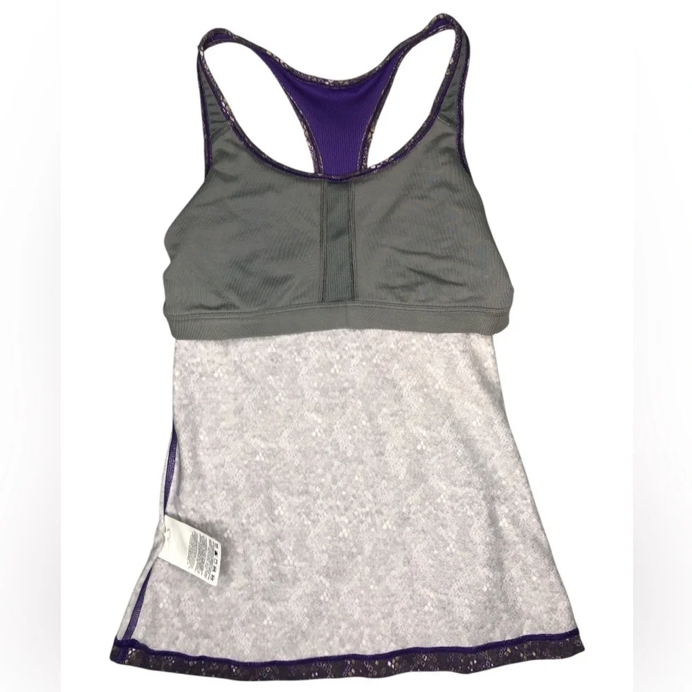 NIKE Dri-Fit Racerback Built in Bra Tank Top